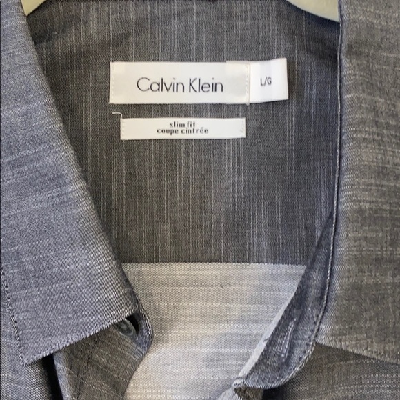 Calvin Klein button down shirt - Picture 2 of 4